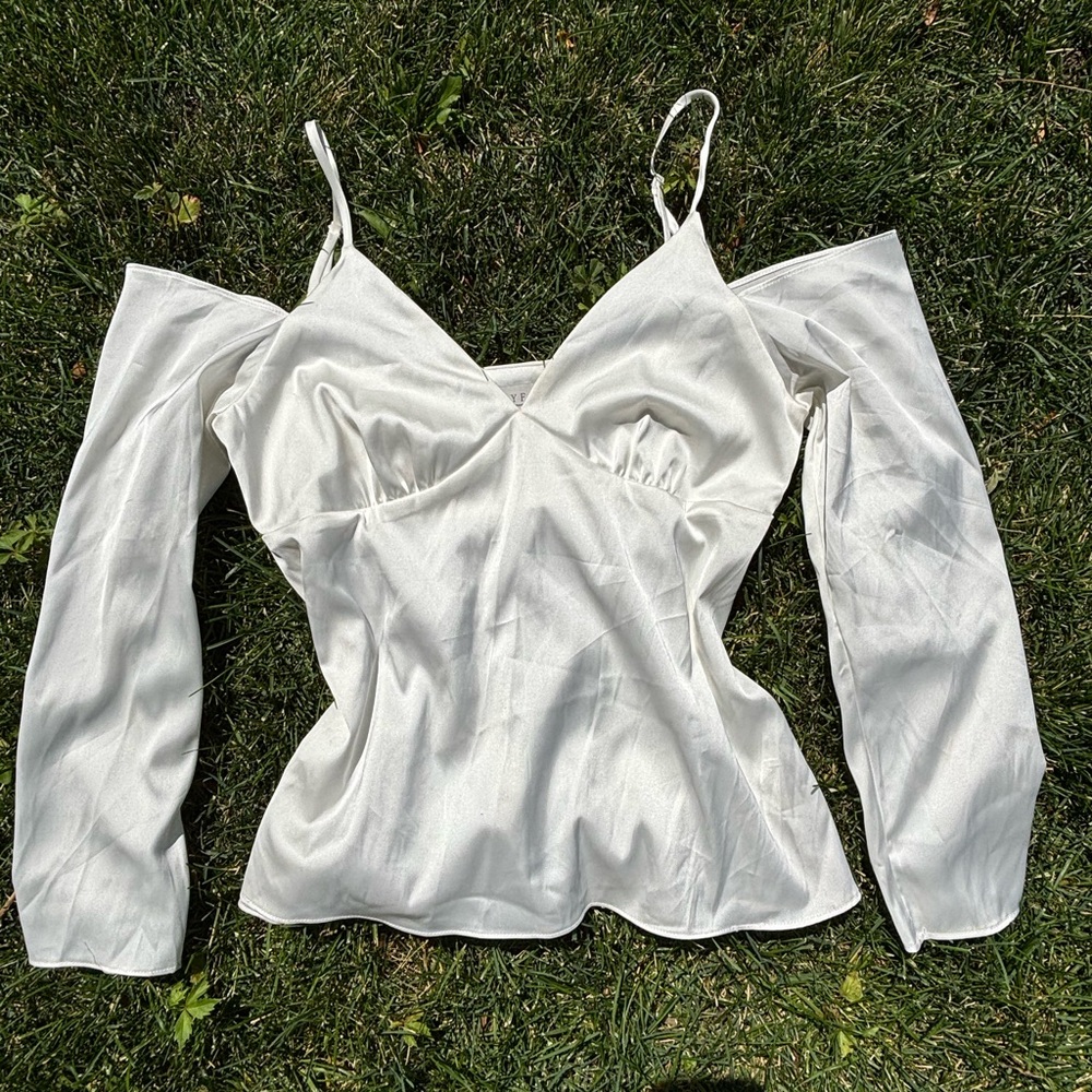 Nordstrom Elegant Satin White Off shoulder Top